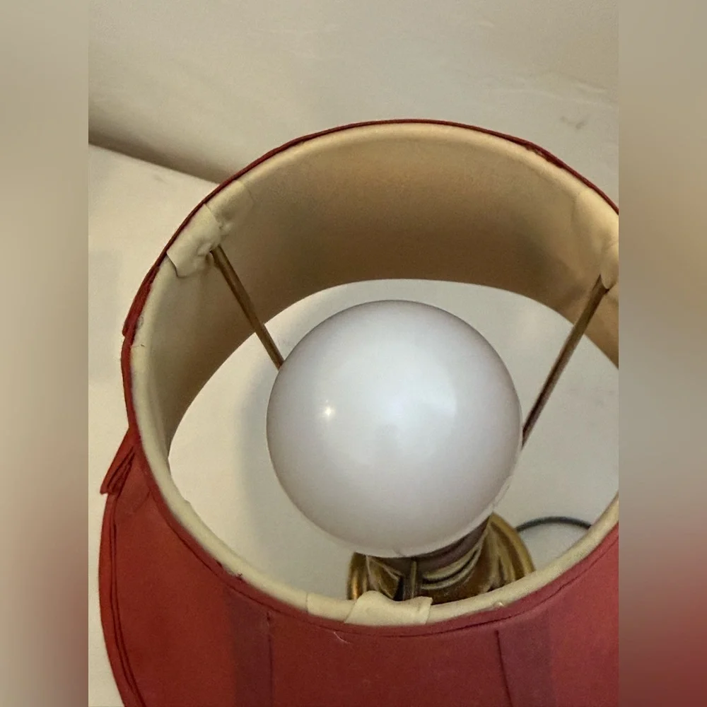 Vintage Leviton 16”Gold Brass Table Lamp W/Red‎ Shade Mid Century Modern Accent